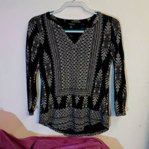 Stylish black long sleeve top